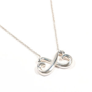 TIFFANY & CO. Silver Heart Necklace
